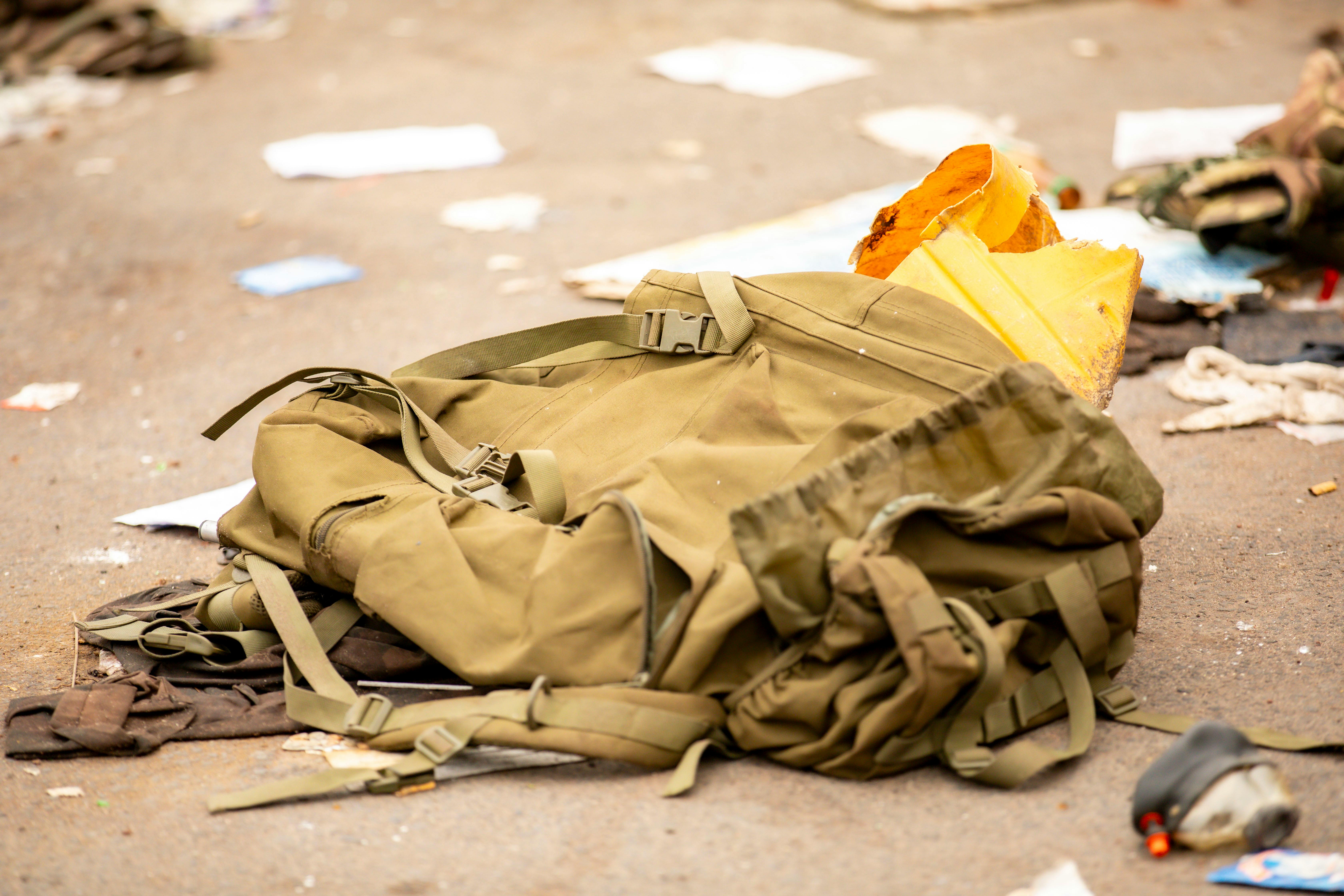 Fall leaf removal service Phoenix Arizona residential property